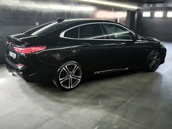 BMW 216 Gran Coupé 2021 - 25950 EUR, 88000 km - AUTO.MOTO.pt - 88000km - foto 15 de 59