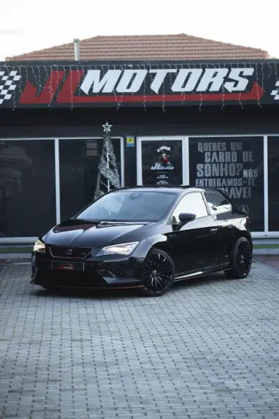 SEAT Leon 2014 - 22900 EUR, 154000 km - AUTO.MOTO.pt - 154000km - foto 4 de 32