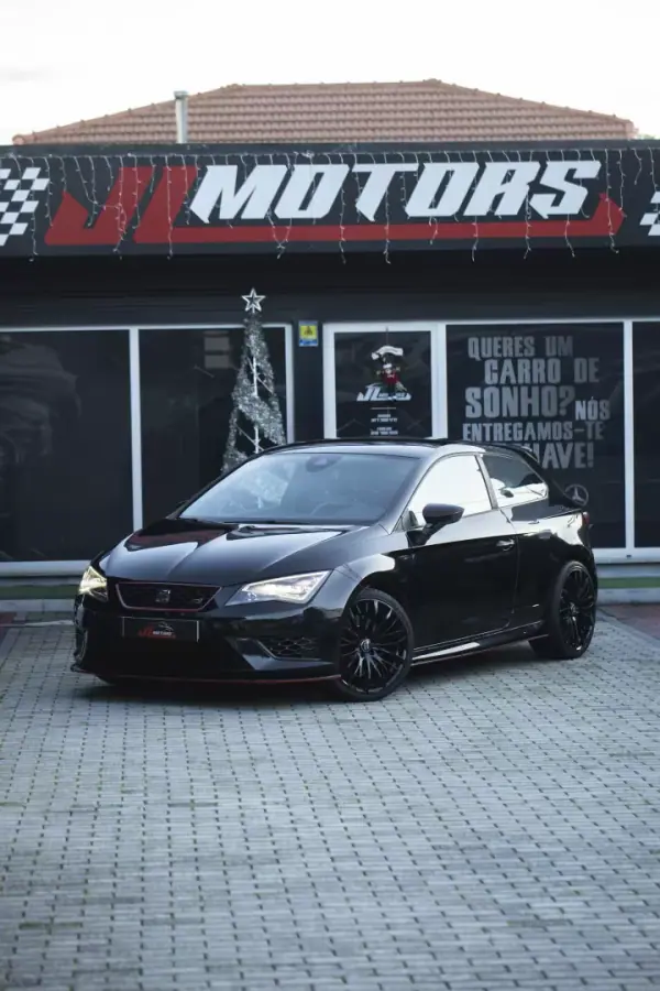 SEAT Leon 2014 - 22900 EUR, 154000 km - AUTO.MOTO.pt - 154000km - foto 4 de 32