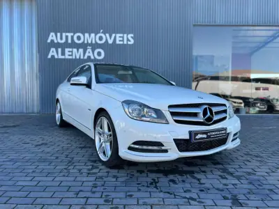 Mercedes-Benz C 220 2012 - 17500 EUR, 190898 km - AUTO.MOTO.pt - 190898km - foto 3 de 19