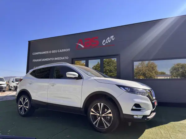 Nissan Qashqai 2017 — foto 2 de 16