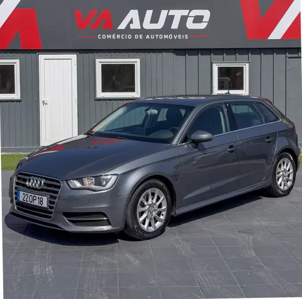 Audi A3 Sportback 2014 - 13900 EUR, 156000 km - AUTO.MOTO.pt - 156000km - foto 3 de 14