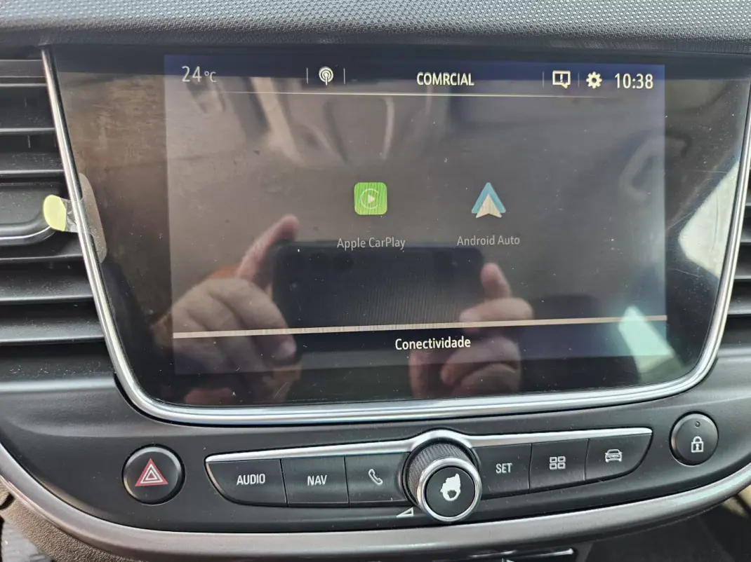 Opel Crossland X 2018 - 12800 EUR, 112200 km - 112200km - foto 40 de 45