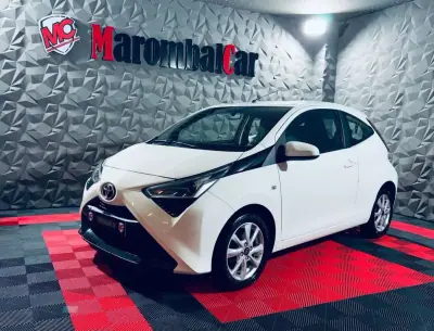 Toyota Aygo 2020 - 11750 EUR, 134443 km - AUTO.MOTO.pt - 134443km - foto 10 de 27