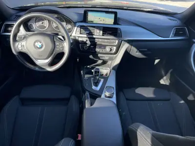 BMW 420 Gran Coupé 2018 - 24990 EUR, 235550 km - AUTO.MOTO.pt - 235550km - foto 9 de 23
