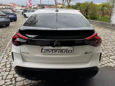 Citroën e-C4 2022 - 18500 EUR, 65000 km - AUTO.MOTO.pt - 65000km - foto 8 de 48