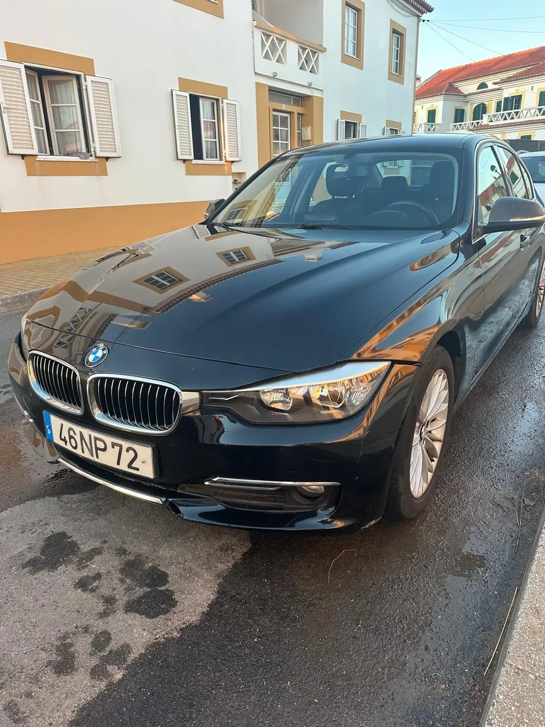 BMW 318 2013 - 14000 EUR, 151920 km - 151920km - foto 10 de 12