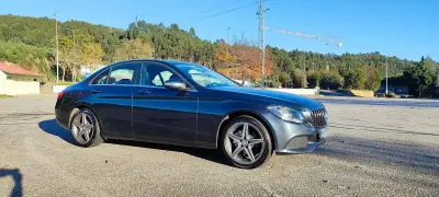 Mercedes-Benz C 200 2014 - 15750 EUR, 165228 km - AUTO.MOTO.pt - 165228km - foto 4 de 15