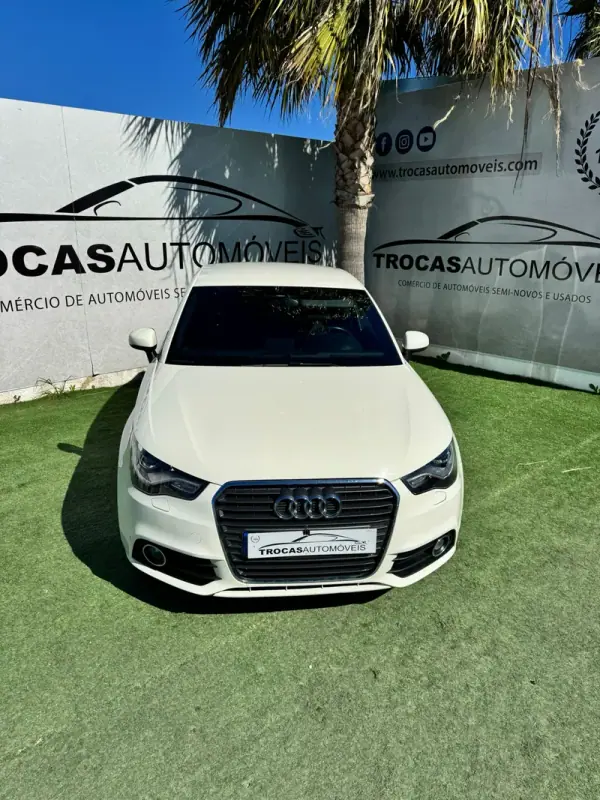 Audi A1 Sportback 2012 - 14990 EUR, 131815 km - AUTO.MOTO.pt - 131815km - foto 16 de 27