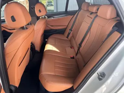 BMW 530e 2021 - 33900 EUR, 101252 km - AUTO.MOTO.pt - 101252km - foto 14 de 28