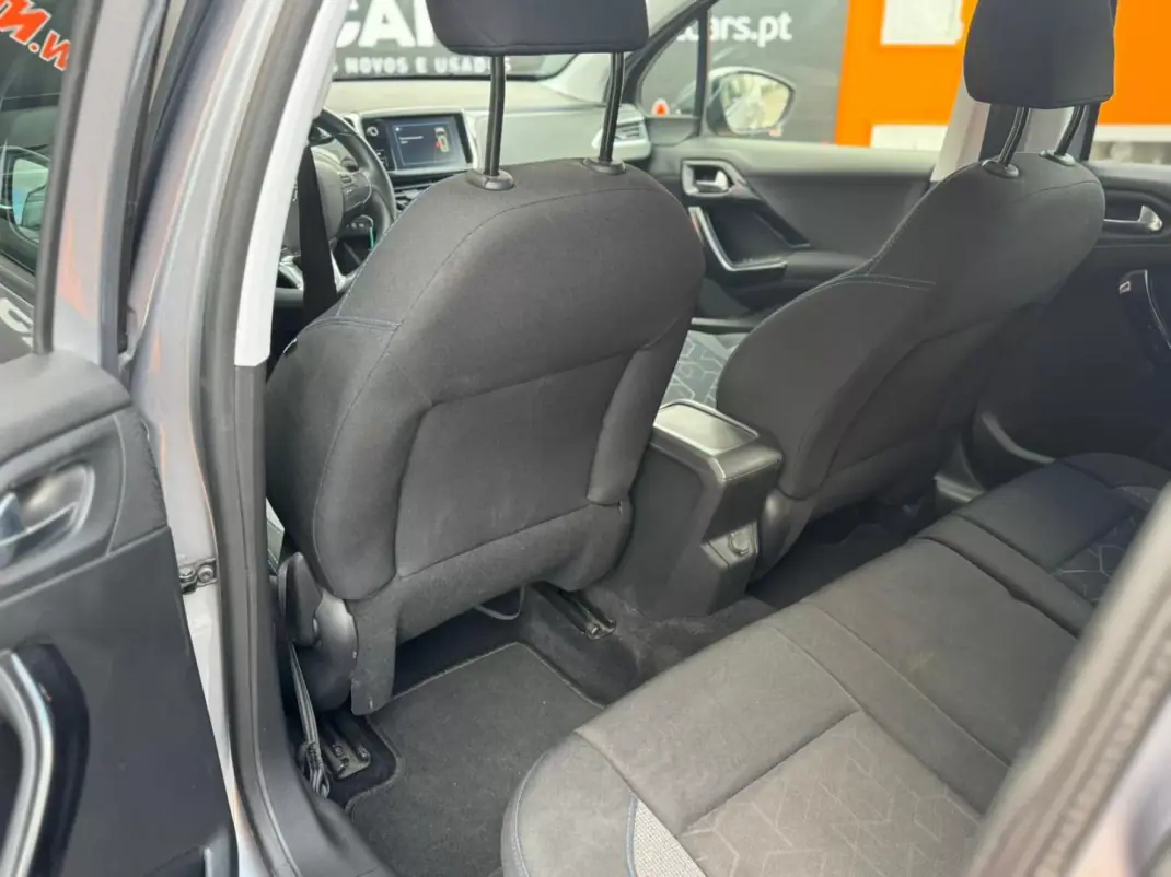 Peugeot 2008 2019 - 13900 EUR, 39416 km - AUTO.MOTO.pt - 39416km - foto 19 de 20