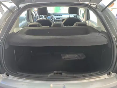 Citroën C3 2010 - 5000 EUR, 229519 km - AUTO.MOTO.pt - 229519km - foto 10 de 20