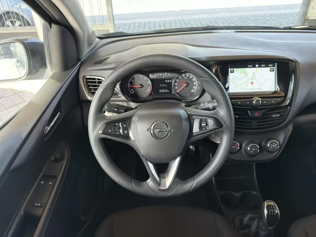 Opel Karl 2019 - 10950 EUR, 60330 km - AUTO.MOTO.pt - 60330km - foto 12 de 25