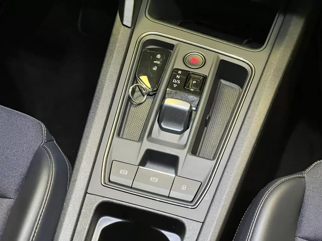 Cupra Formentor 2022 - 29990 EUR, 48000 km - AUTO.MOTO.pt - 48000km - foto 19 de 52