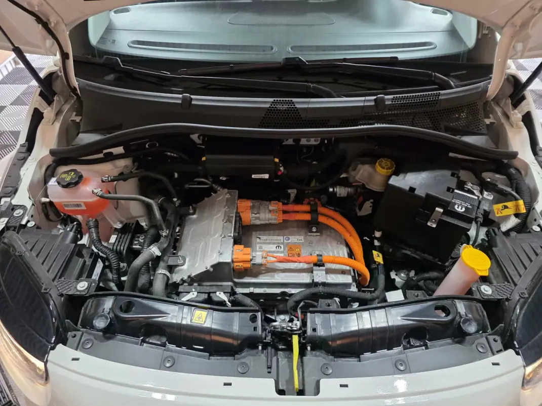 Fiat 500e 2023 - 15990 EUR, 8000 km - AUTO.MOTO.pt - 8000km - foto 19 de 20