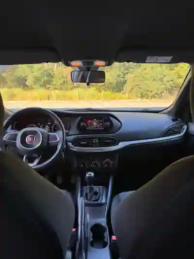 Fiat Tipo Station Wagon 2020 — foto 5 de 7