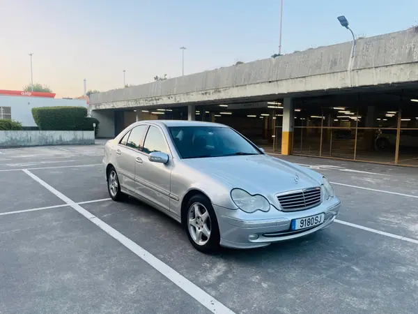 Mercedes-Benz C 220 CDi Avantgarde 2001 Diesel