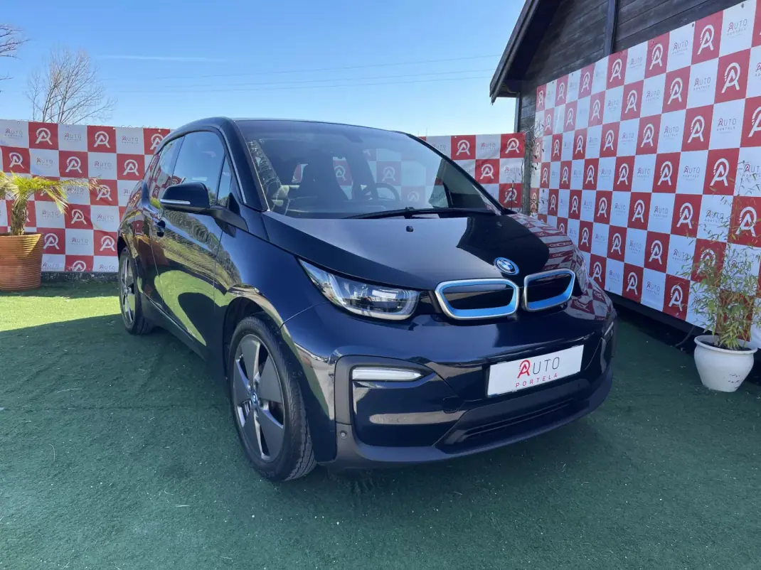 BMW i3 2020 - 22490 EUR, 92625 km - AUTO.MOTO.pt - 92625km - foto 1 de 29