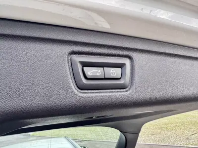 BMW 330 2020 - 32990 EUR, 44000 km - AUTO.MOTO.pt - 44000km - foto 32 de 33