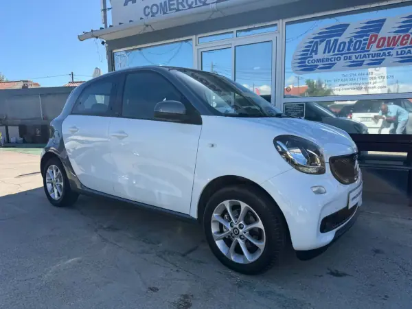 Smart ForFour 2018 - 12480 EUR, 85000 km - 85000km - foto 5 de 7
