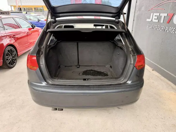 Audi A3 Sportback 2007 - 8950 EUR, 269976 km - AUTO.MOTO.pt - 269976km - foto 6 de 6