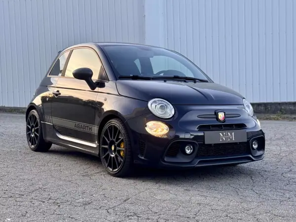 Abarth 595 2018 - 22500 EUR, 86000 km - AUTO.MOTO.pt - 86000km - foto 8 de 31