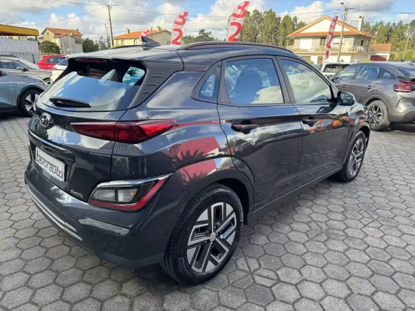 Hyundai Kauai 2021 - 22900 EUR, 80000 km - AUTO.MOTO.pt - 80000km - foto 7 de 39