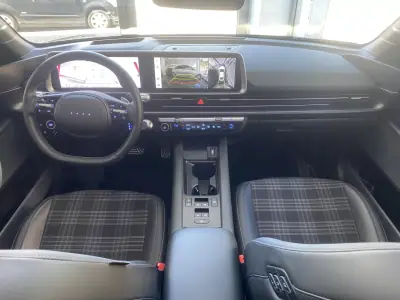 Hyundai Ioniq 6 2023 - 39990 EUR, 23300 km - AUTO.MOTO.pt - 23300km - foto 9 de 59