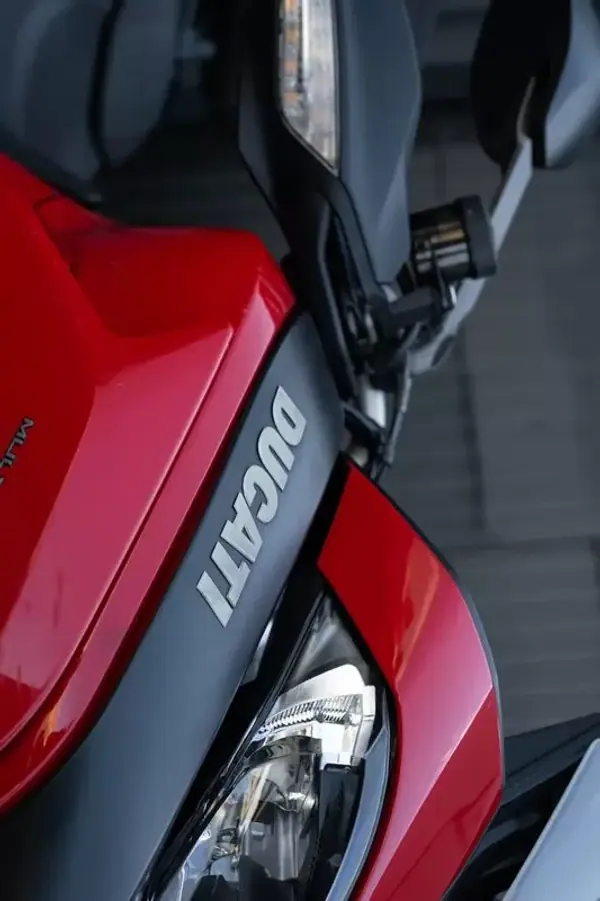 Ducati Multistrada 1000 DS 2019 - 12999 EUR, 52302 km - AUTO.MOTO.pt - 52302km - foto 14 de 20