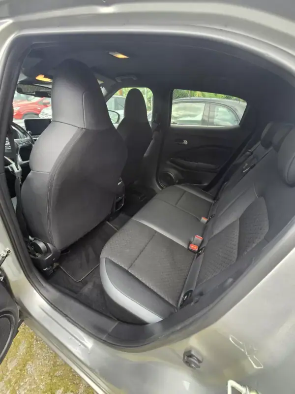 Nissan Juke 2024 - 24950 EUR, 23500 km - AUTO.MOTO.pt - 23500km - foto 6 de 6