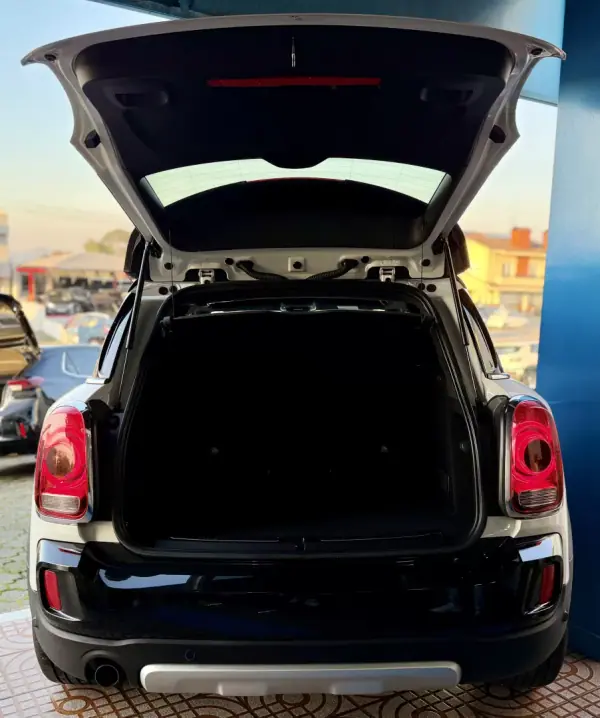 MINI Countryman 2019 - 24450 EUR, 79000 km - AUTO.MOTO.pt - 79000km - foto 25 de 31