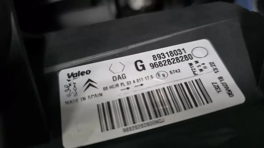 Citroën Berlingo 1.6 Bluehdi L2 100 cv longa C Iva 2018 - 16990 EUR, 67000 km - AUTO.MOTO.pt - 67000km - foto 36 de 41