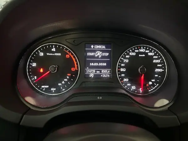 Audi A3 Sportback 2019 - 16450 EUR, 174000 km - AUTO.MOTO.pt - 174000km - foto 18 de 25