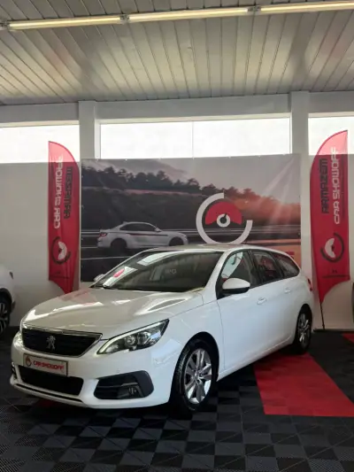 Peugeot 308 SW 2018 - 11900 EUR, 171000 km - AUTO.MOTO.pt - 171000km - foto 3 de 8