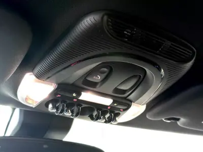 MINI 3 Portas 2014 - 13900 EUR, 173246 km - AUTO.MOTO.pt - 173246km - foto 20 de 27
