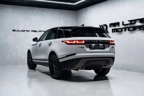 Land Rover Range Rover Velar 2021 - 49950 EUR, 46000 km - AUTO.MOTO.pt - 46000km - foto 9 de 53