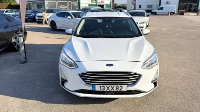 Ford Focus SW 2019 - 14200 EUR, 107787 km - 107787km - foto 4 de 17
