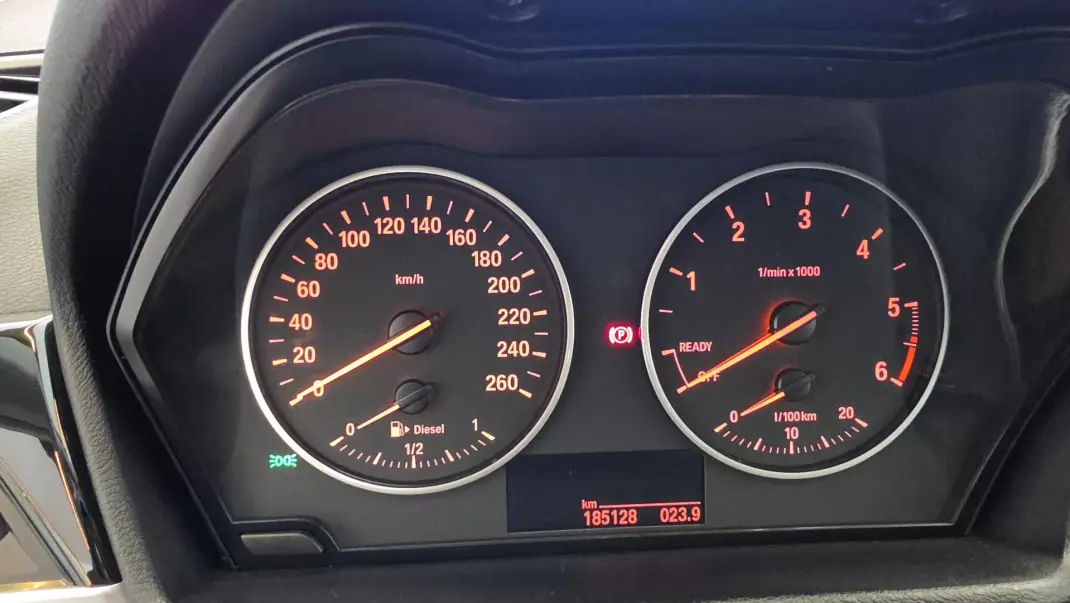 BMW X1 2016 - 16900 EUR, 185128 km - AUTO.MOTO.pt - 185128km - foto 43 de 62