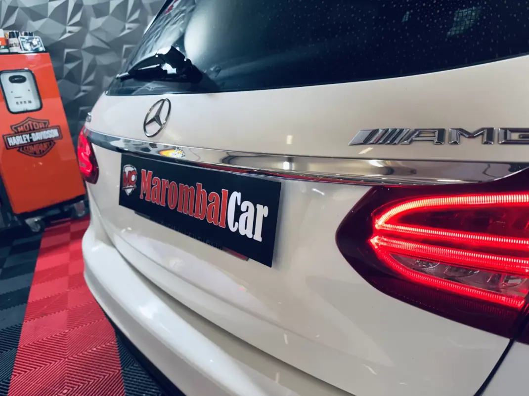 Mercedes-Benz C 300 2016 - 22990 EUR, 155208 km - AUTO.MOTO.pt - 155208km - foto 9 de 43