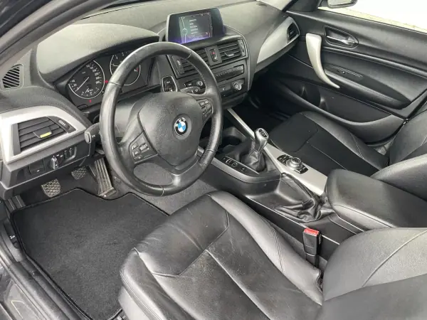 BMW 116 2012 - 11900 EUR, 225036 km - AUTO.MOTO.pt - 225036km - foto 7 de 13