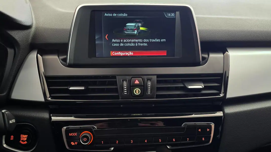 BMW 216 Active Tourer 2018 - 16890 EUR, 83598 km - AUTO.MOTO.pt - 83598km - foto 23 de 44