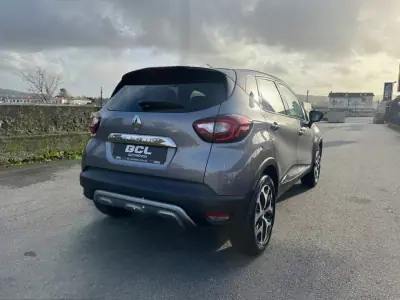 Renault Captur 2018 - 14500 EUR, 48000 km - AUTO.MOTO.pt - 48000km - foto 7 de 32