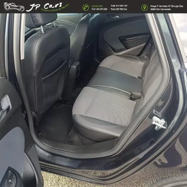 Opel Astra Sports Tourer 2015 - 10500 EUR, 155410 km - AUTO.MOTO.pt - 155410km - foto 19 de 19