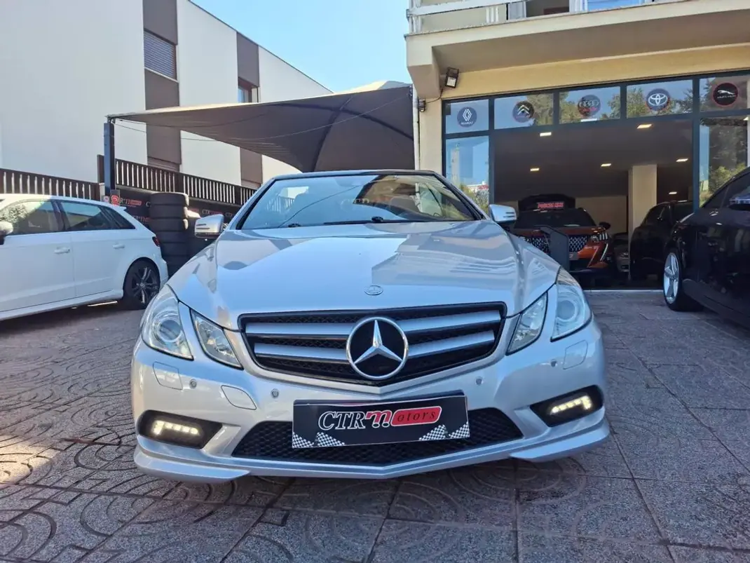 Mercedes-Benz E 220 2011 - 21000 EUR, 189000 km - 189000km - foto 17 de 28