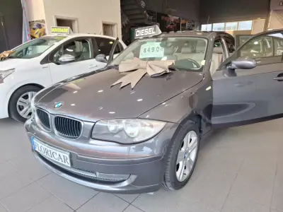 BMW 118 2008 — foto 2 de 6