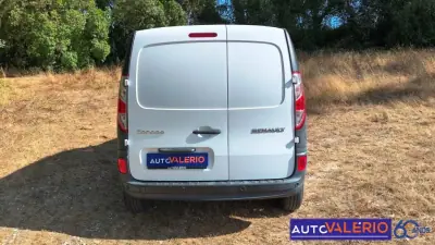 Renault Kangoo 2020 - 11950 EUR, 23421 km - AUTO.MOTO.pt - 23421km - foto 4 de 25