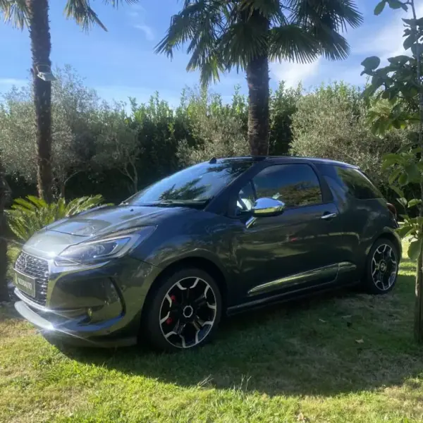 Citroën DS3 2013 - 14990 EUR, 156000 km - AUTO.MOTO.pt - 156000km - foto 3 de 26