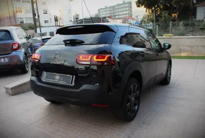 Citroën C4 Cactus 2018 - 13990 EUR, 113200 km - AUTO.MOTO.pt - 113200km - foto 28 de 30
