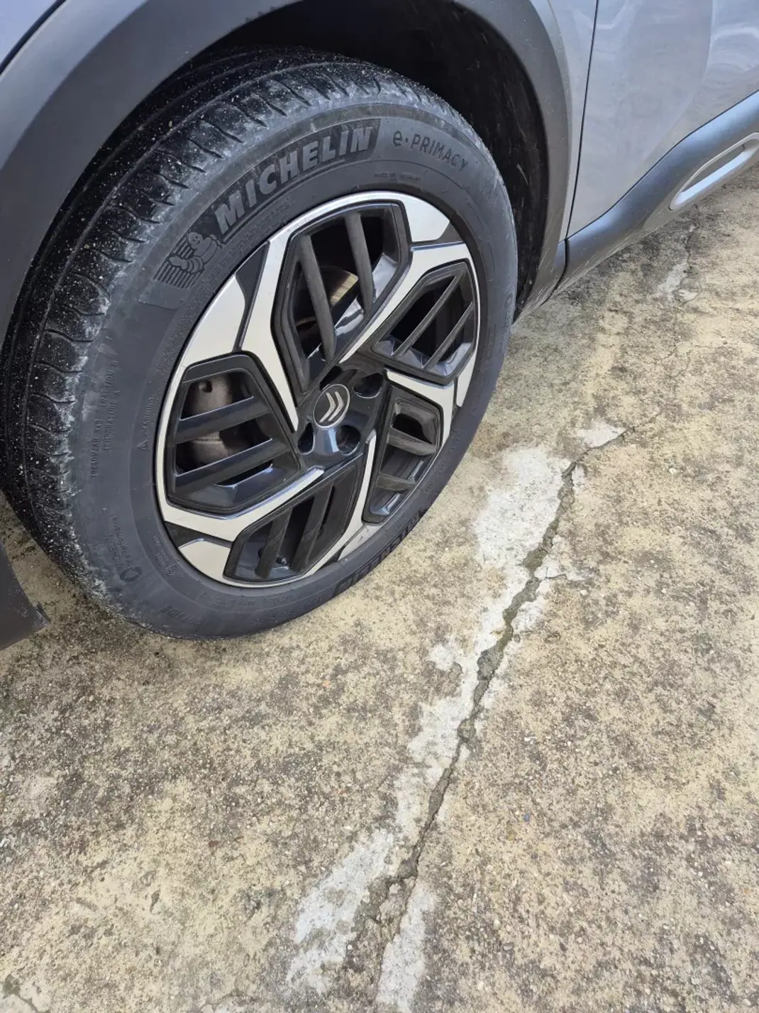 Citroën C4 2022 - 20500 EUR, 85000 km - AUTO.MOTO.pt - 85000km - foto 8 de 39