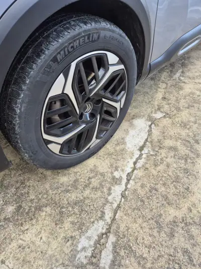 Citroën C4 2022 - 20500 EUR, 85000 km - AUTO.MOTO.pt - 85000km - foto 8 de 39